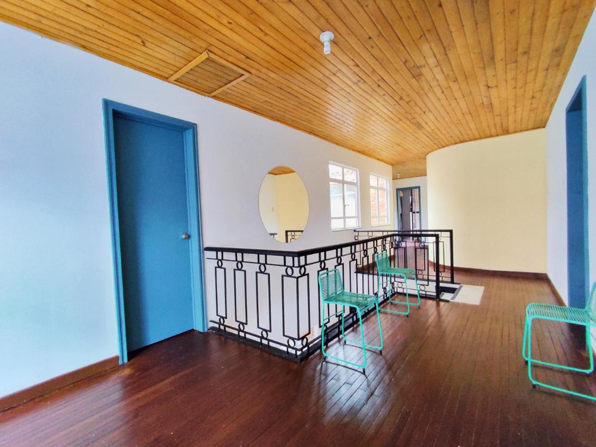 Trip Monkey Chapinero Hostel Богота Екстериор снимка