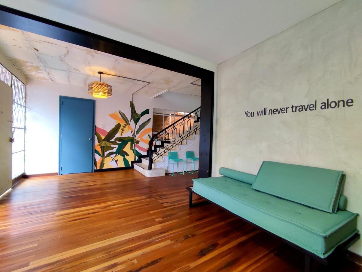 Trip Monkey Chapinero Hostel Богота Екстериор снимка